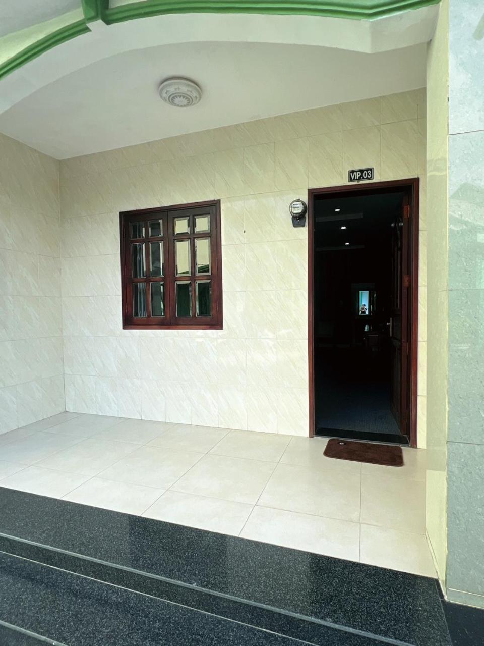 Phi Long 2 Hotel Thu Dau Mot Exterior foto